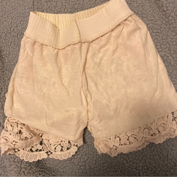 Lace shorts in ivory/cream, xxs - Picture 4 of 4